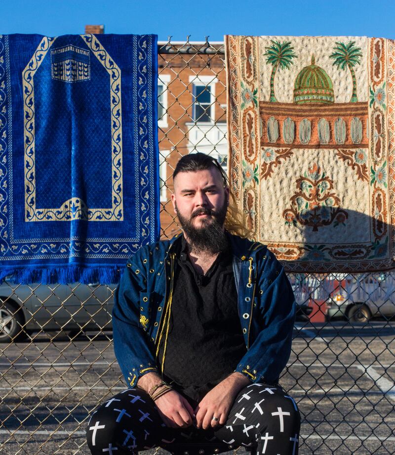 galleries/2017/05/16/limit-less-moving-portraits-of-lgbtq-african-immigrants/170513-limitless-lgbtq-africans-15_xxngti