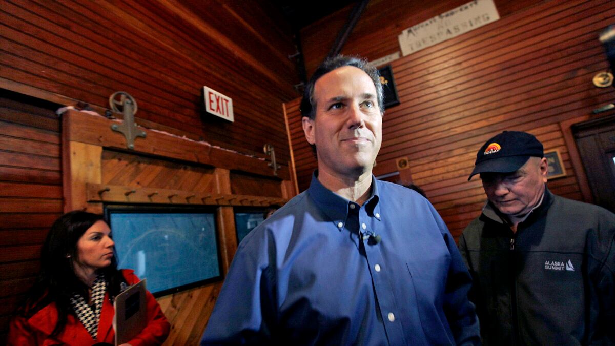 articles/2012/01/05/new-hampshire-reception-reflects-electability-concerns-on-rick-santorum/santorum-new-hampshire-romano_nowchz