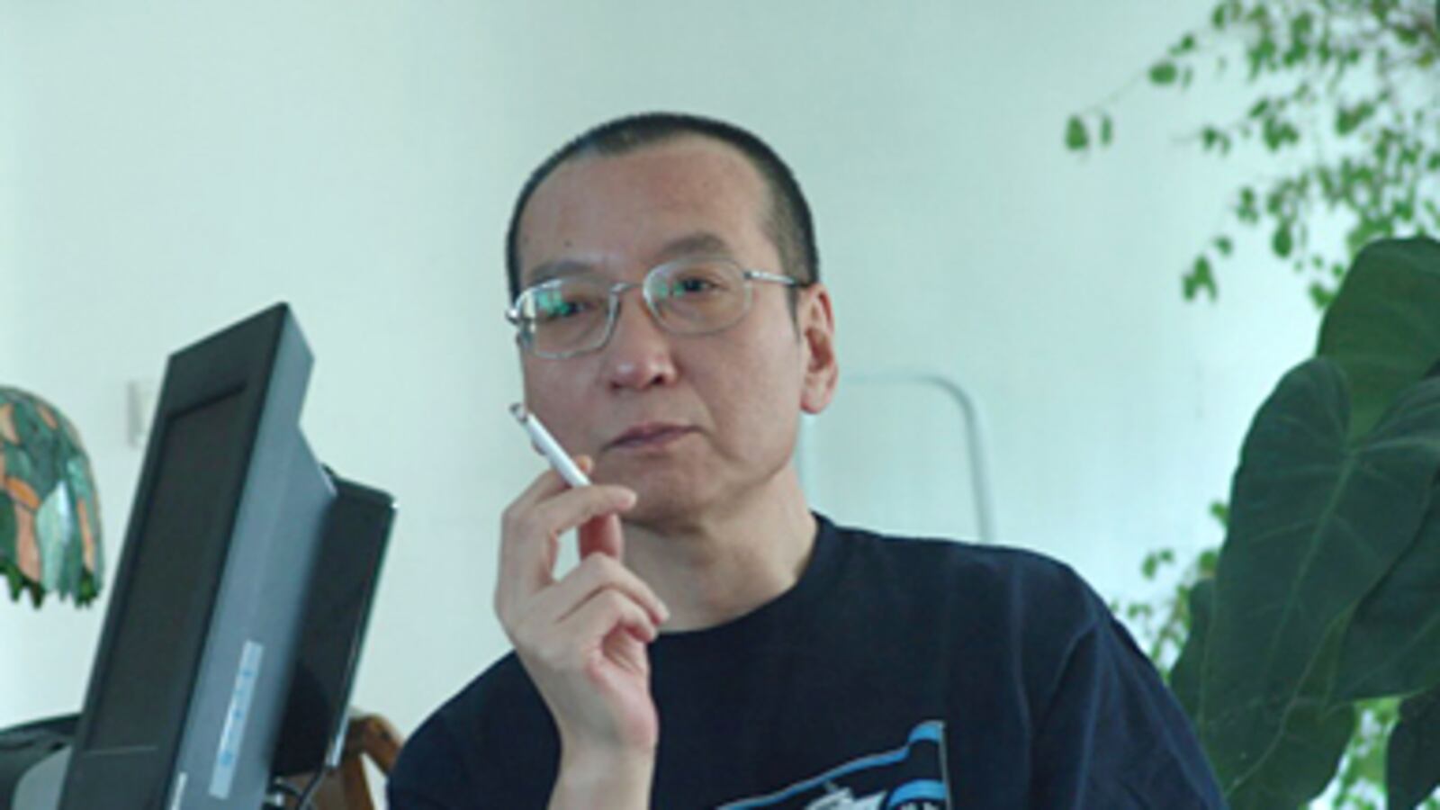 articles/2010/10/08/nobel-peace-prize-chinas-threats-backfire/china-nobel-prize-winner_132396_lhyk3u