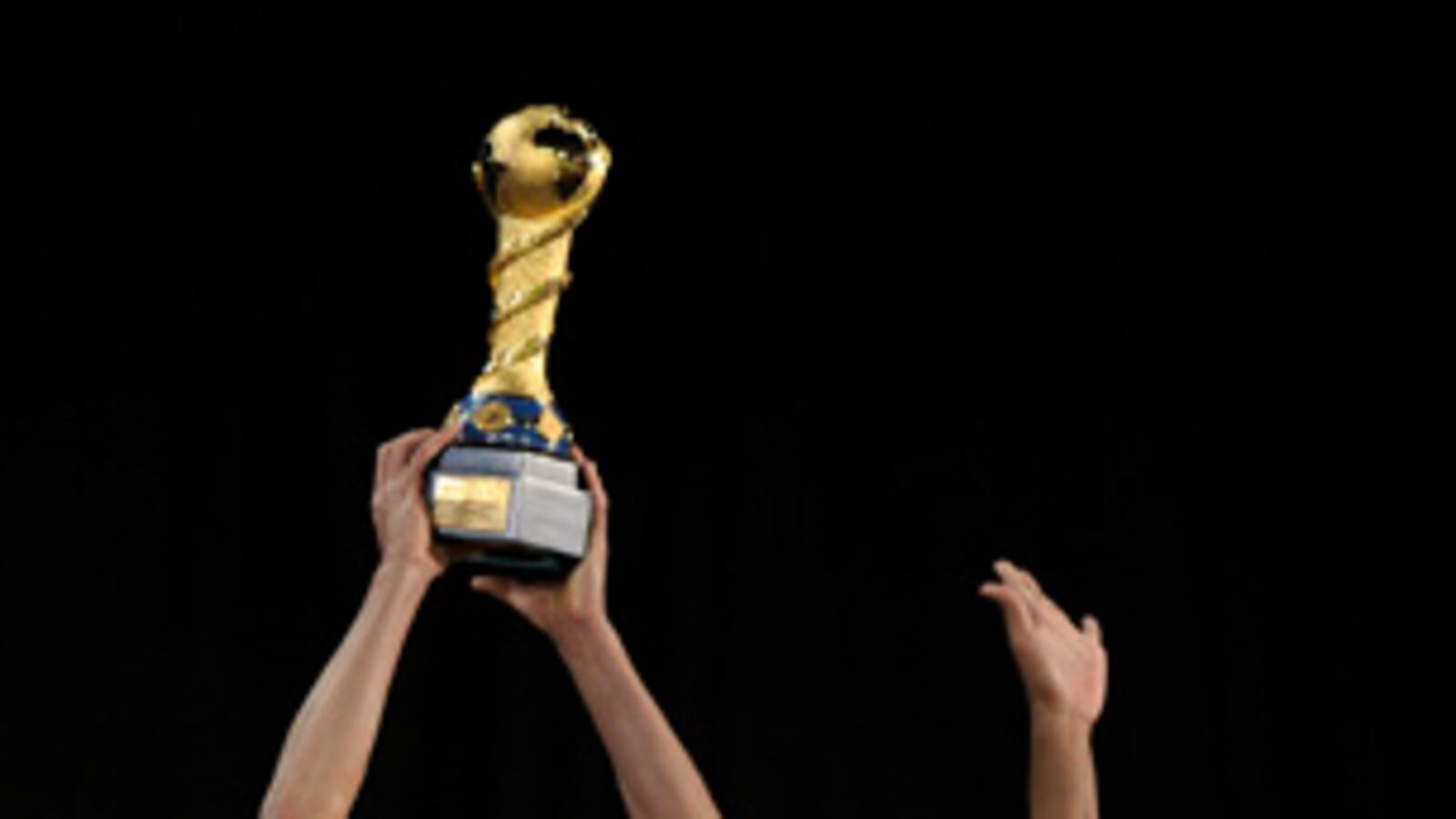 cheats/2009/06/28/brazil-edges-us-for-confed-cup/confederations-cup-soccer-brazil-wins_ea36mo