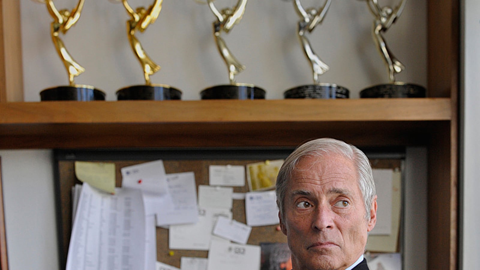 articles/2015/04/30/bob-simon-s-earthy-farewell/150430-grove-bob-simon-tease_omin7g