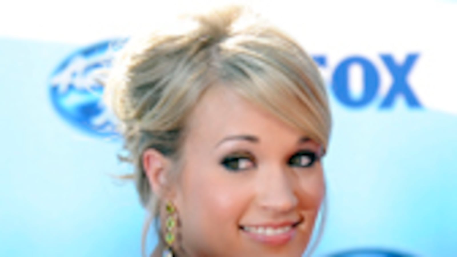 cheats/2009/10/13/carrie-underwood-hits-fox/carrie-underwood_j4j1sv