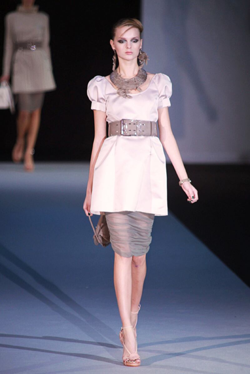 galleries/2010/10/02/milan-fashion-wrap/milan-fashion-wrap---armani_129749_bd2iwl