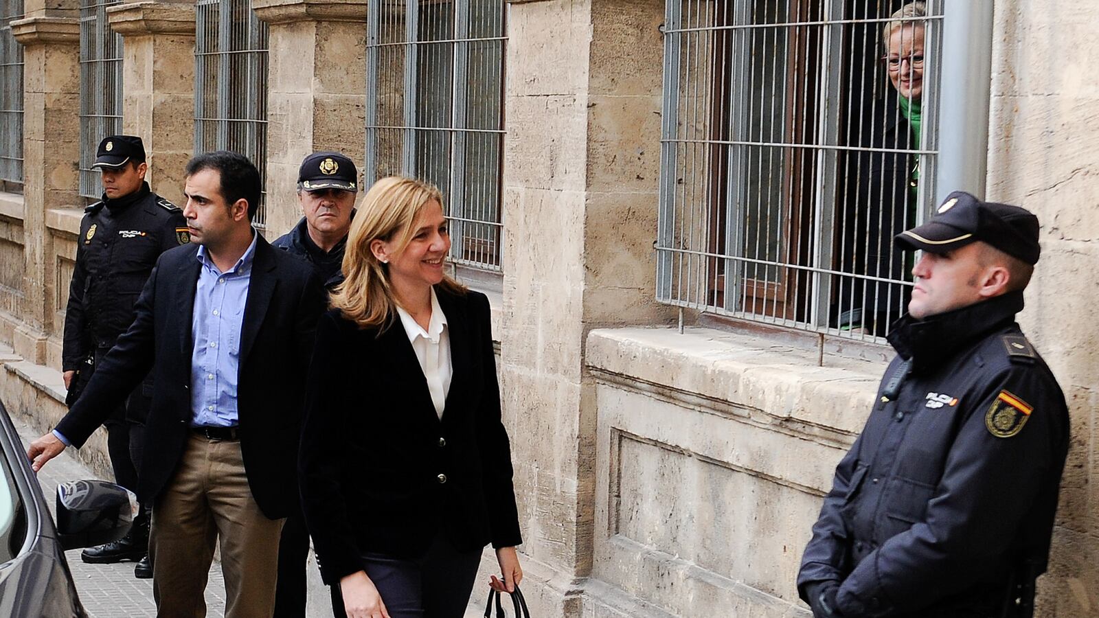 cheats/2014/02/08/spanish-princess-goes-to-court/140208-princess-cristina-cheat_gjrkdk