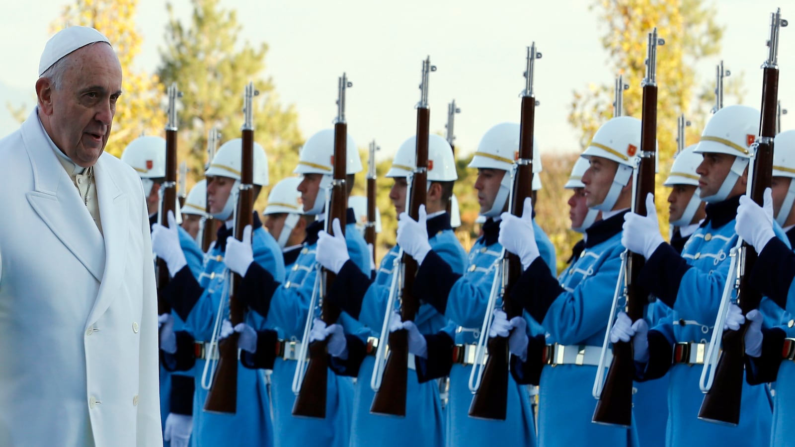 cheats/2014/11/28/pope-francis-in-turkey-urges-solidarity/141128-francis-cheat_uoxvnw