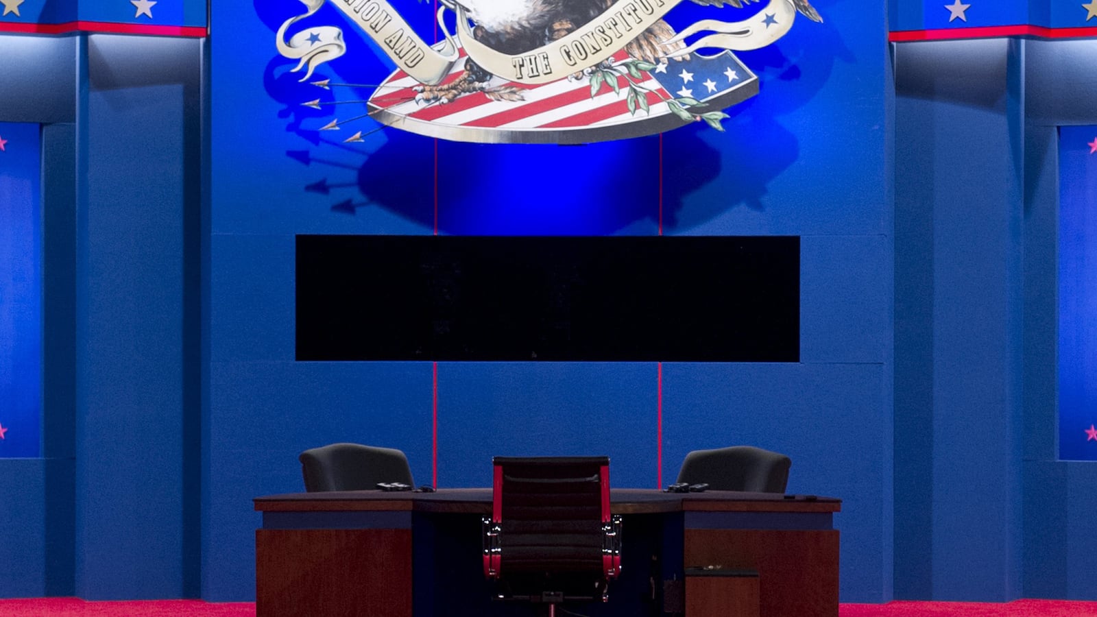 articles/2015/08/06/how-do-we-fix-the-presidential-debates/150805-clift-debate-tease_bywqsk
