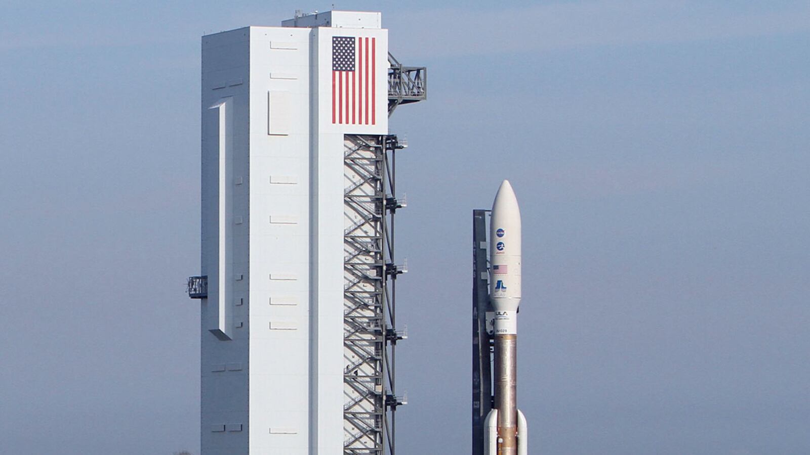 cheats/2011/08/05/nasa-returns-to-jupiter/jupiter-nasa-probe-launch-cheat_yhhkzc