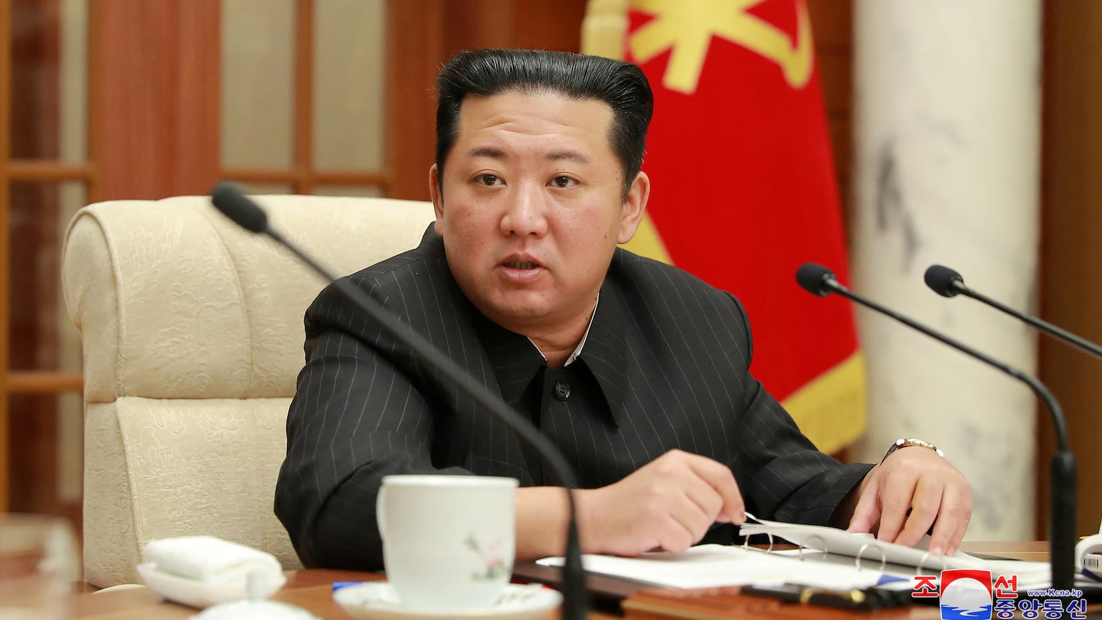 2022-02-27T014409Z_1846599969_RC2L2S9L9VMT_RTRMADP_3_NORTHKOREA-MISSILES_atkcaq