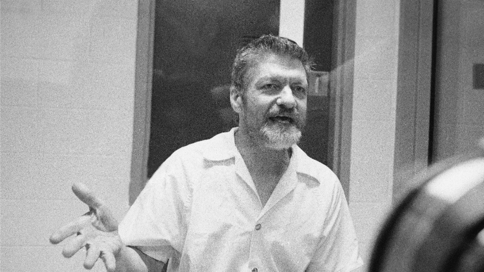 cheats/2012/05/23/unabomber-brags-in-harvard-alum-mag/unabomber-harvard-alum_byxf5z