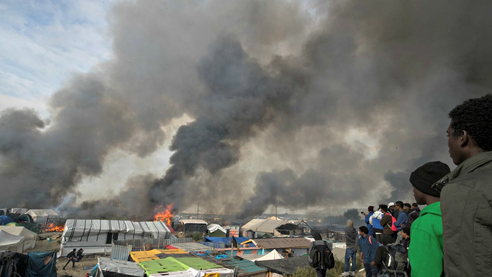 cheats/2016/10/26/france-declares-jungle-migrant-camp-empty/161026-calais-migrant-camp-cheat_xg9xs8