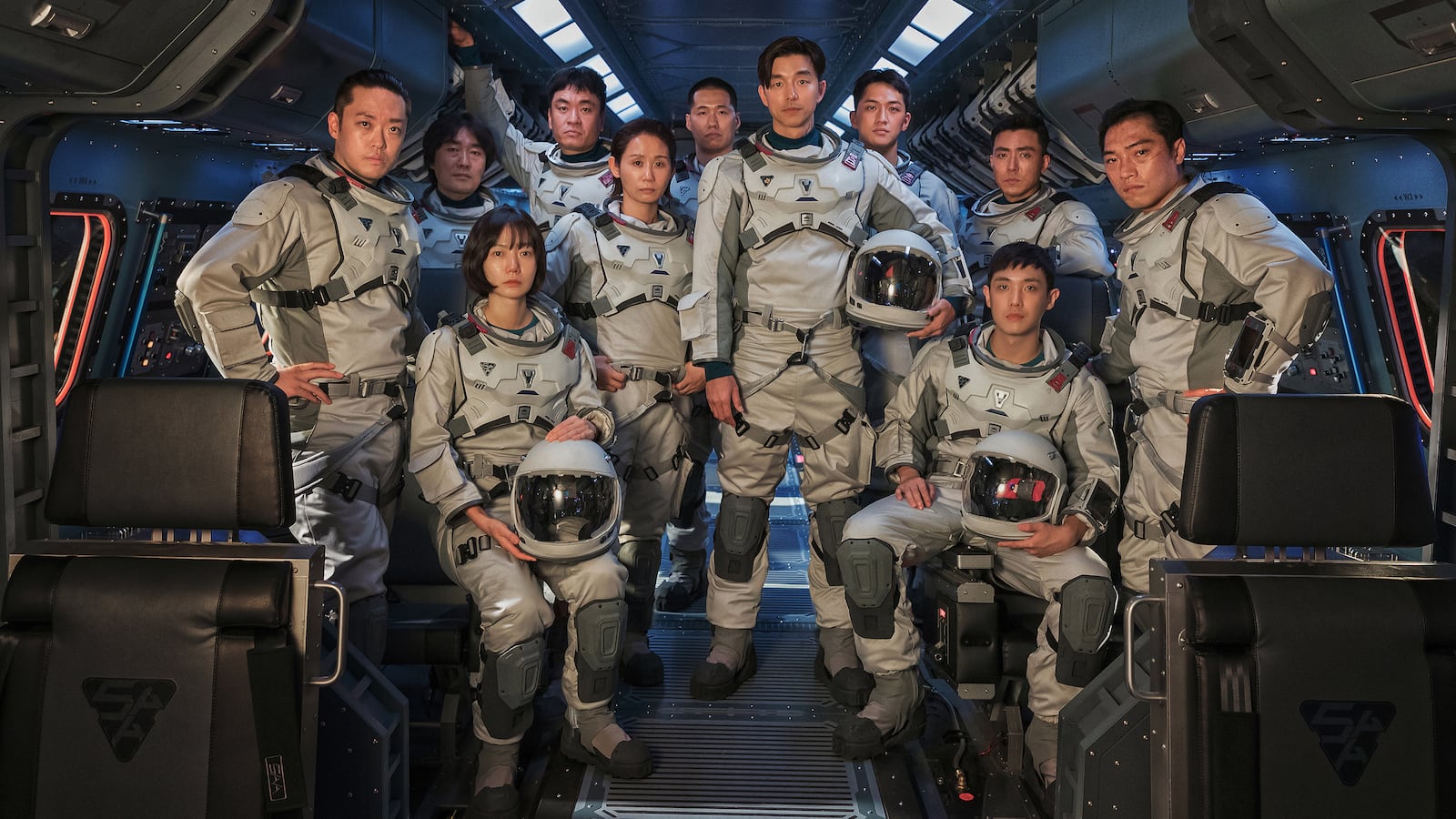 211222-silent-sea--tease-01_gpikey