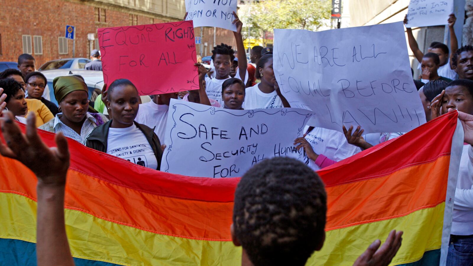 cheats/2012/11/06/malawi-suspends-anti-gay-laws/malawi-gay-rights-cheat_n2fmmz