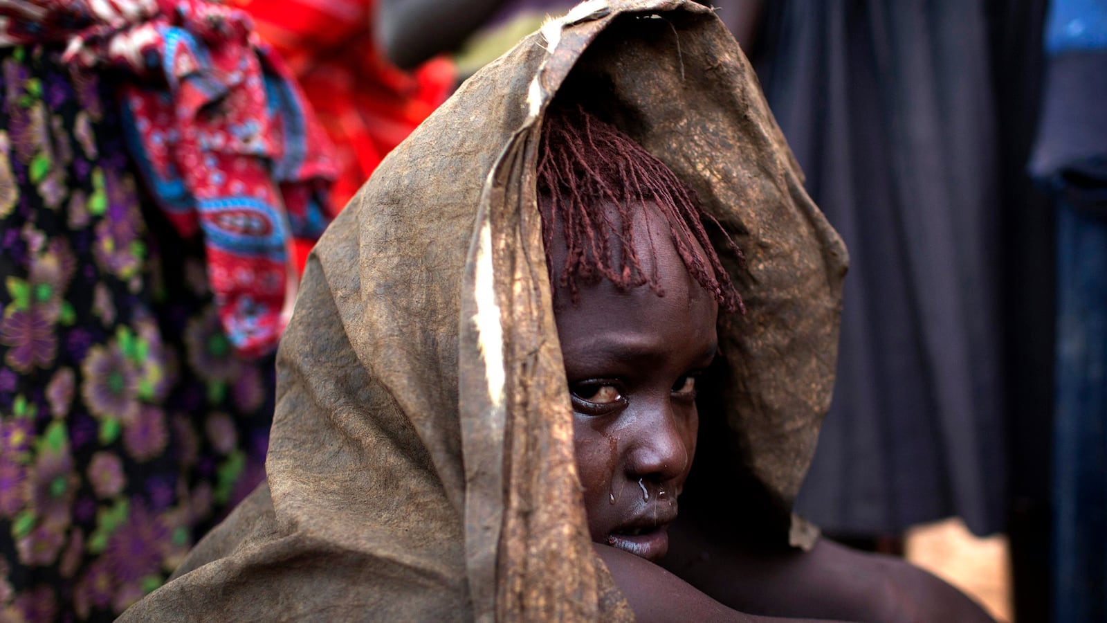 galleries/2014/11/29/inside-a-female-circumcision-ceremony-in-kenya-photos/141113-kenya-circumcision-09_bcrojf