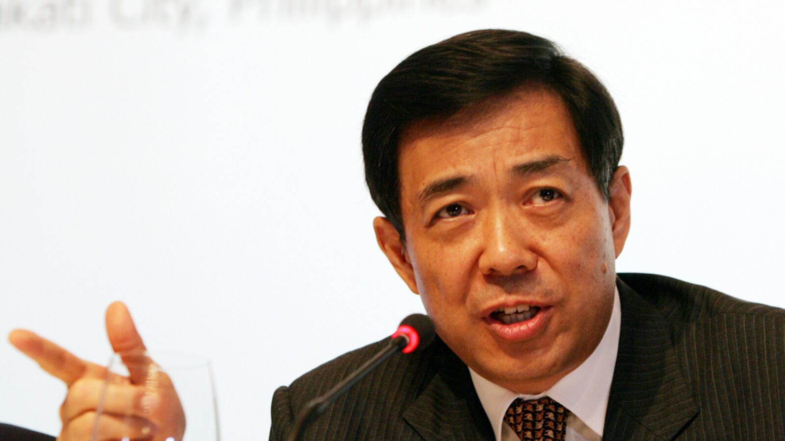 cheats/2012/05/21/top-chinese-cop-tried-for-treason/china-bo-xilai-cs_dnhxdw