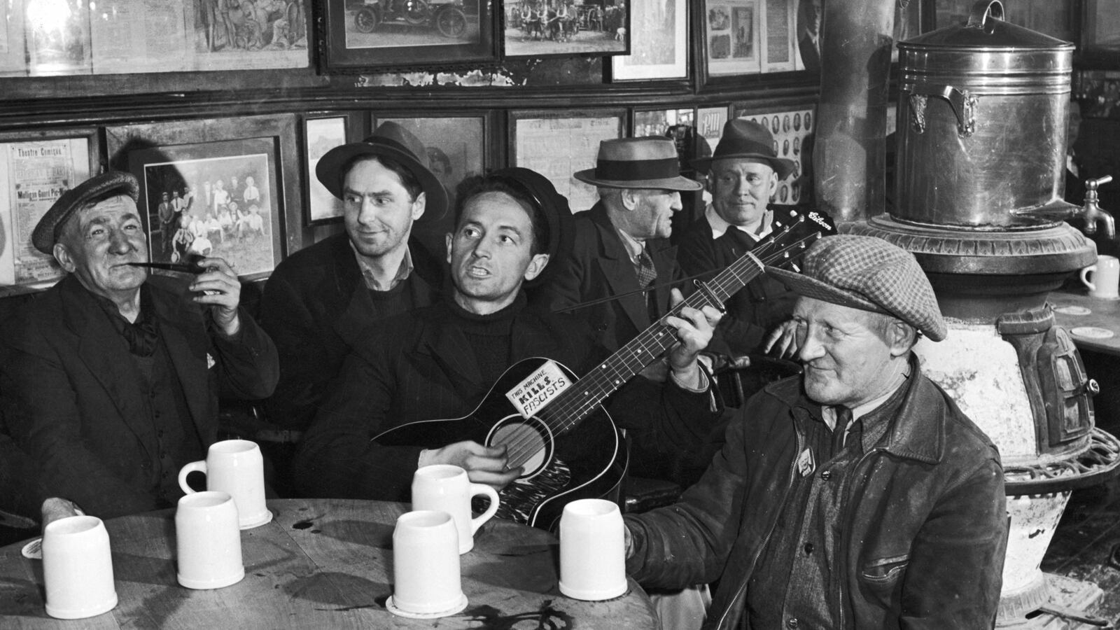 180308-wondrich-irish-bar-tease_glb92w