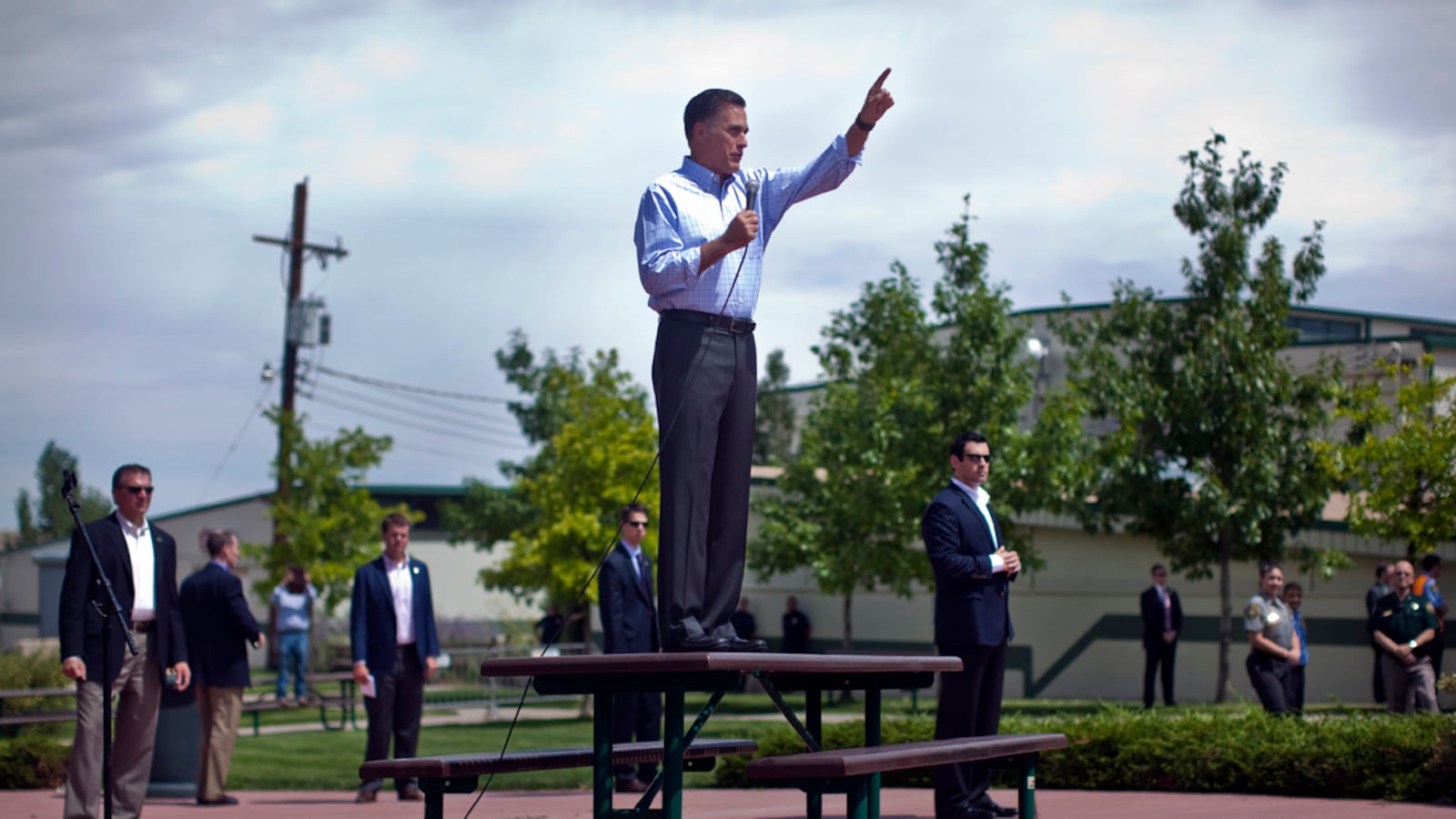 articles/2012/08/08/mitt-romney-lost-the-summer-tax-returns-overseas-gaffes-more/romney-lost-summer-shrum_ot1buw