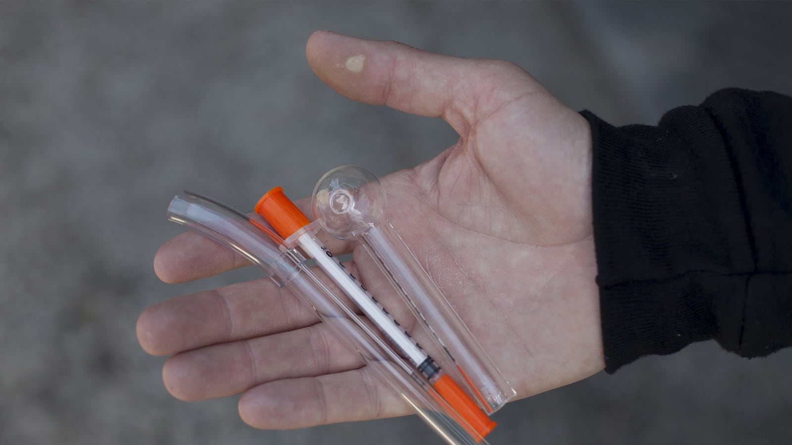 articles/2016/02/16/will-federal-cash-help-keep-people-safe-as-drug-abuse-grows/160215-carey-needle-program-tease_vmpemc