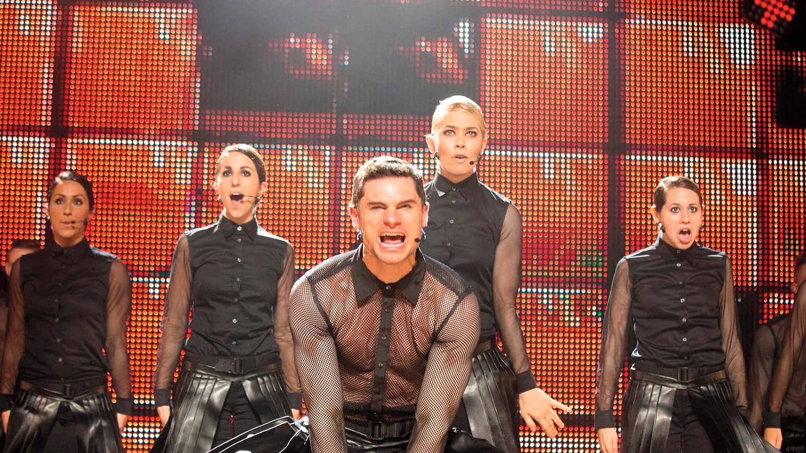 articles/2015/05/17/pitch-perfect-2-s-viral-villain-meet-flula-borg-hilarious-youtube-vlogger/150516-goldstein-pitch-perfect-embed_tiktk9