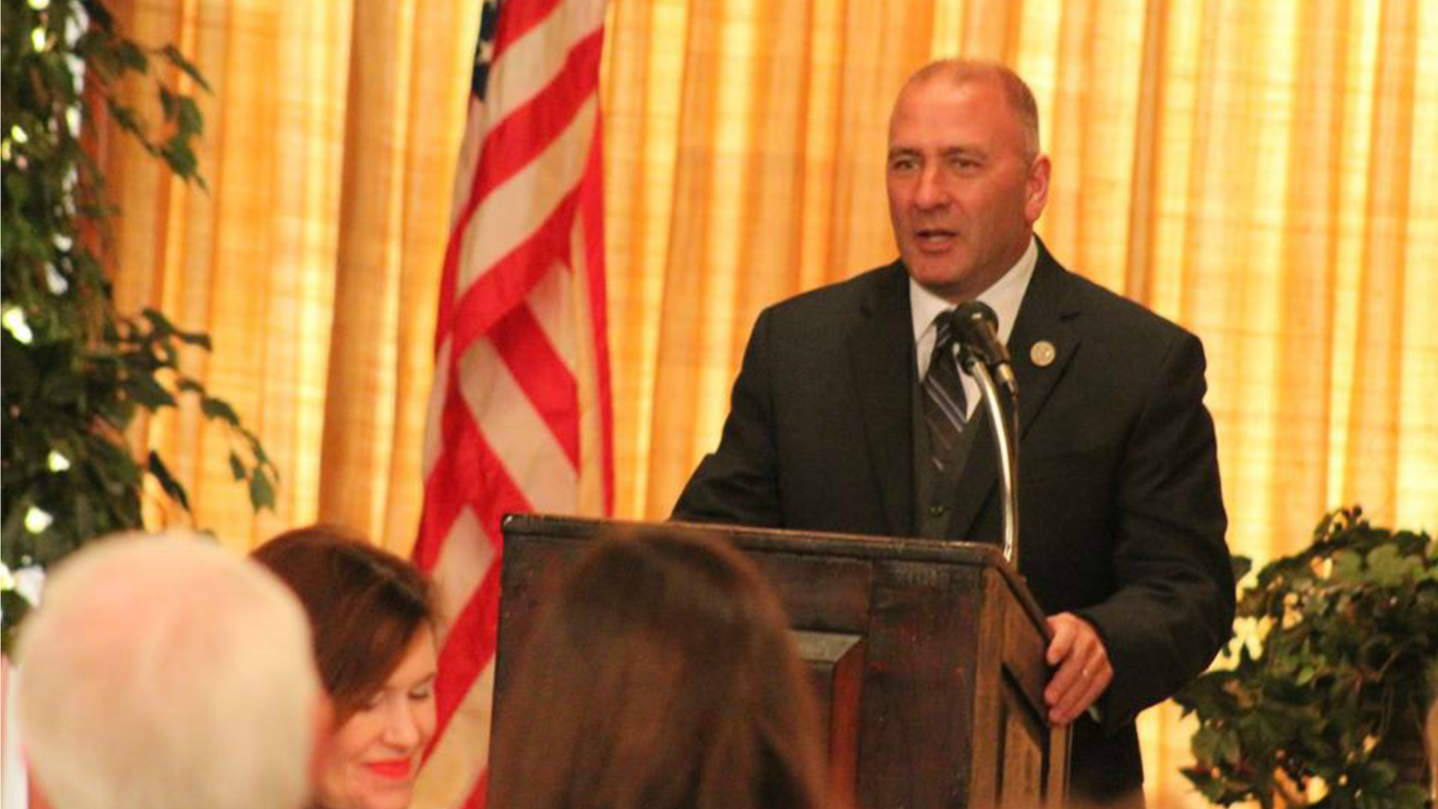 170704-clay-higgins-gas-chambers-cheat_piane9