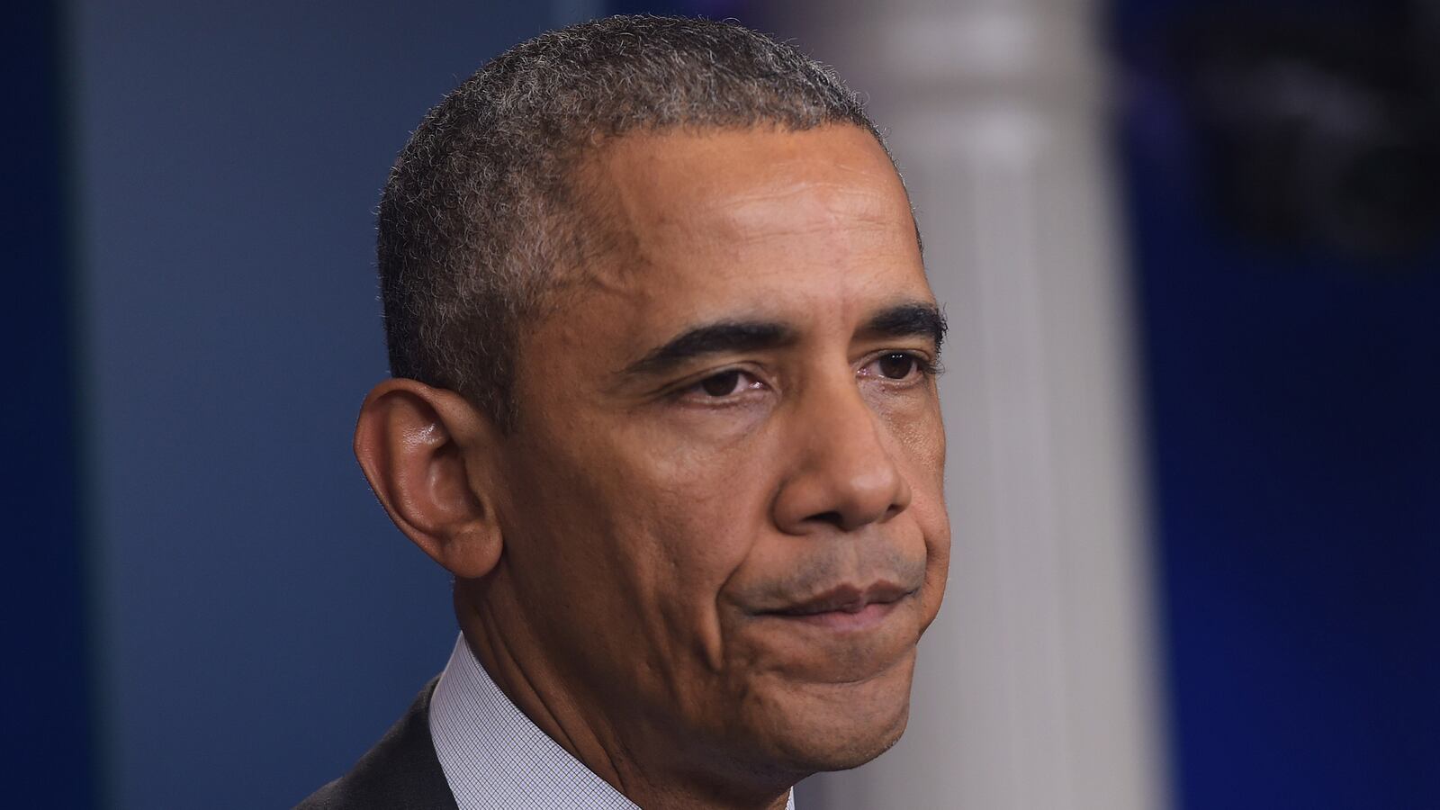 cheats/2015/10/01/obama-addresses-oregon-college-massacre/151001-obama-shooting-cheat_f2ykug