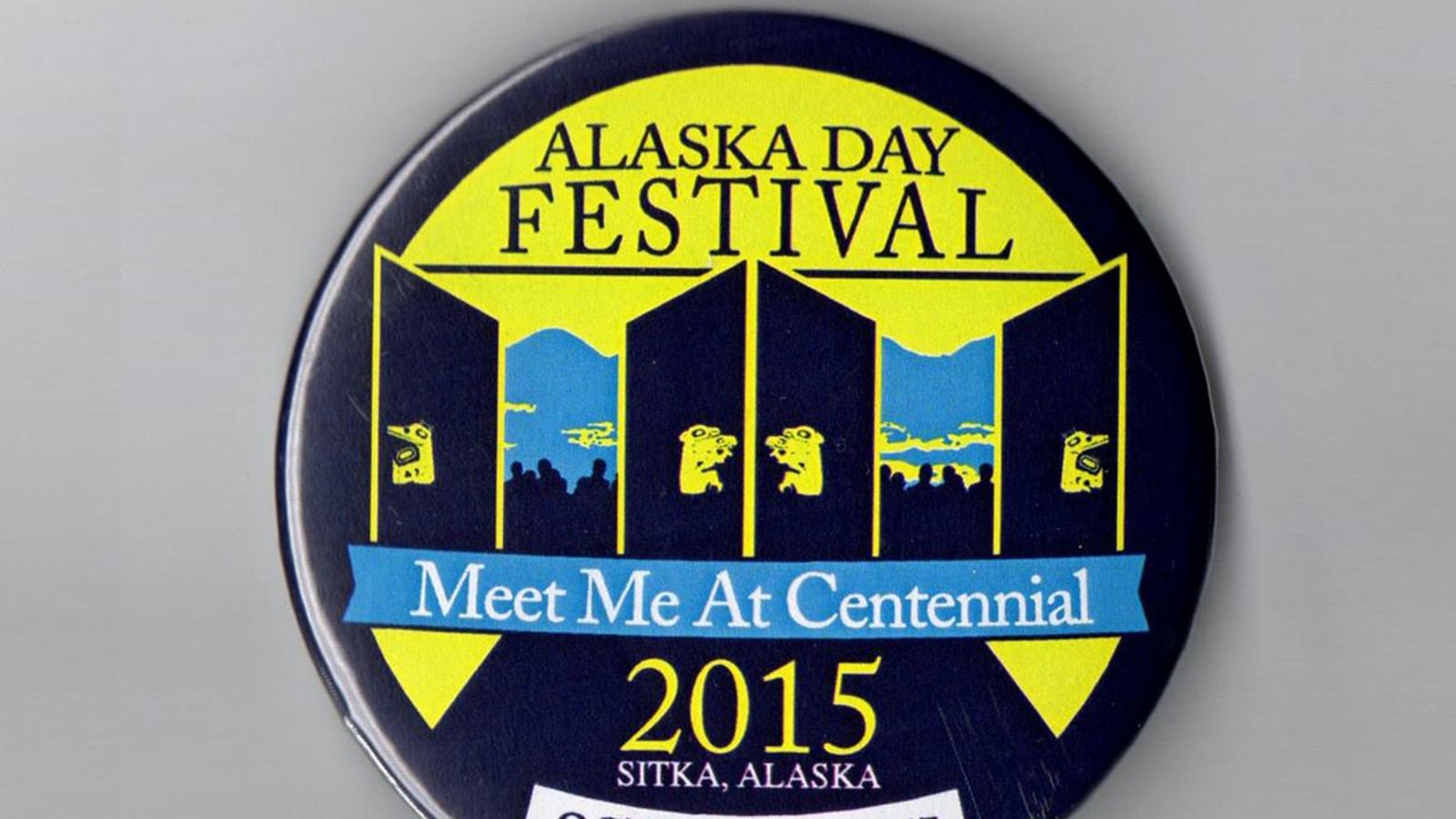 articles/2015/10/19/alaska-geniuses-hold-slavery-auction/151019-resnick-alaska-fest-slave-auction-tease_xqnvad