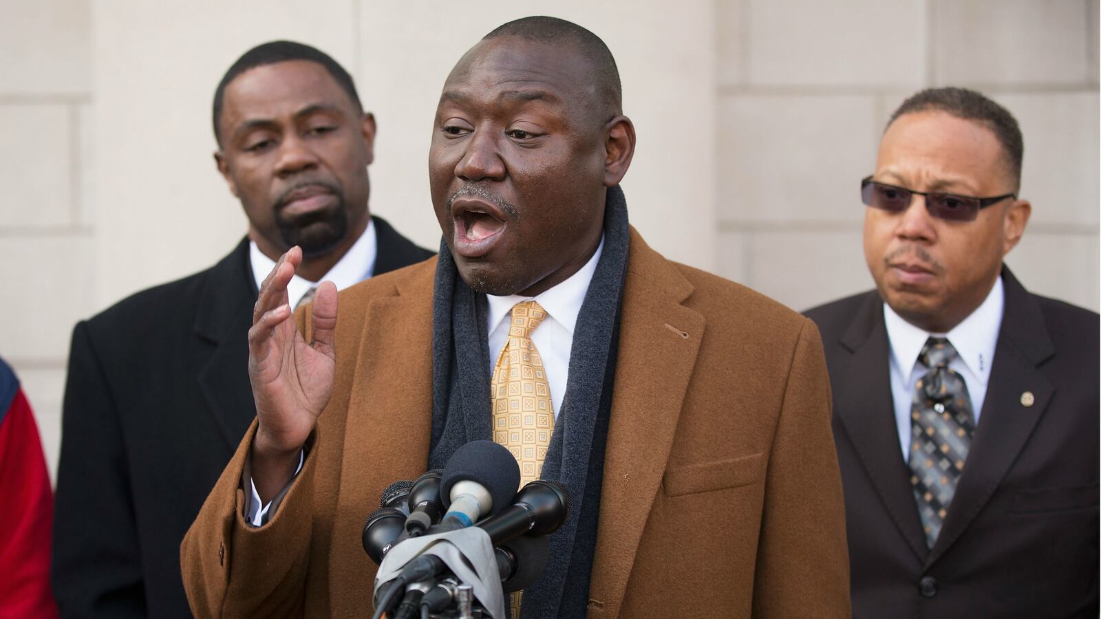 cheats/2014/11/25/brown-s-lawyer-this-process-is-broken/1411250brownfamily-cheat_s1caa0