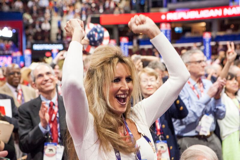 galleries/2016/07/19/scenes-from-cleveland-photos/160719-rnc-convention2_dqa1dl