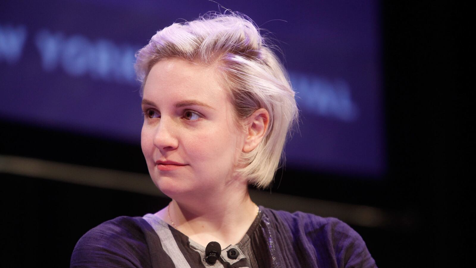 cheats/2014/11/04/dunham-defends-against-alleged-sex-abuse/141104-lena-dunham-cheat_ngkbr5