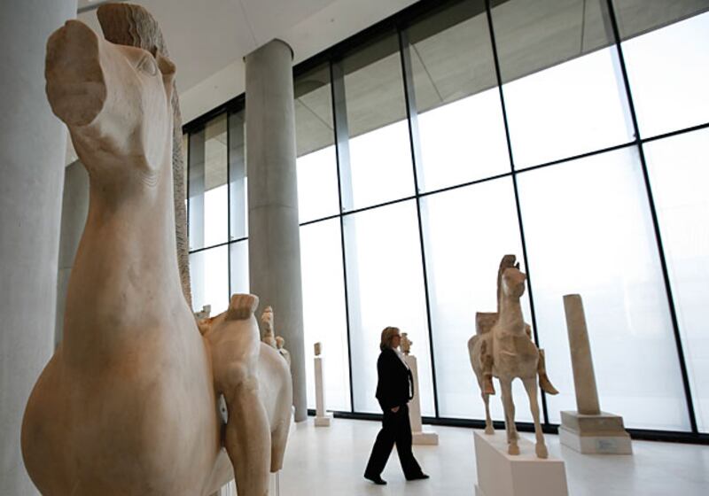 galleries/2009/06/25/greece-s-modern-wonder/acropolis-museum-9_hcqmsq