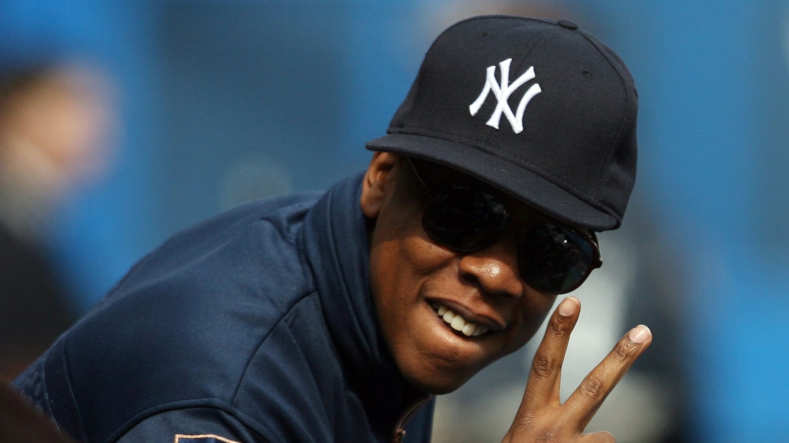 cheats/2013/04/02/jay-z-launches-sports-agency/130402-jay-z-roc-sports-nation-cheat_xj0p65