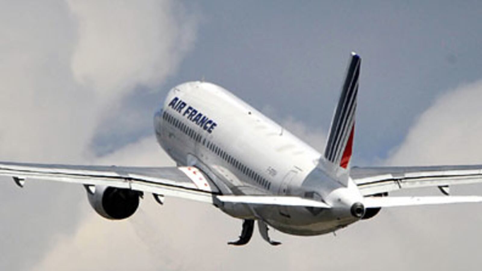 cheats/2009/06/01/air-france-jet-goes-missing/air-france_cx5ylw