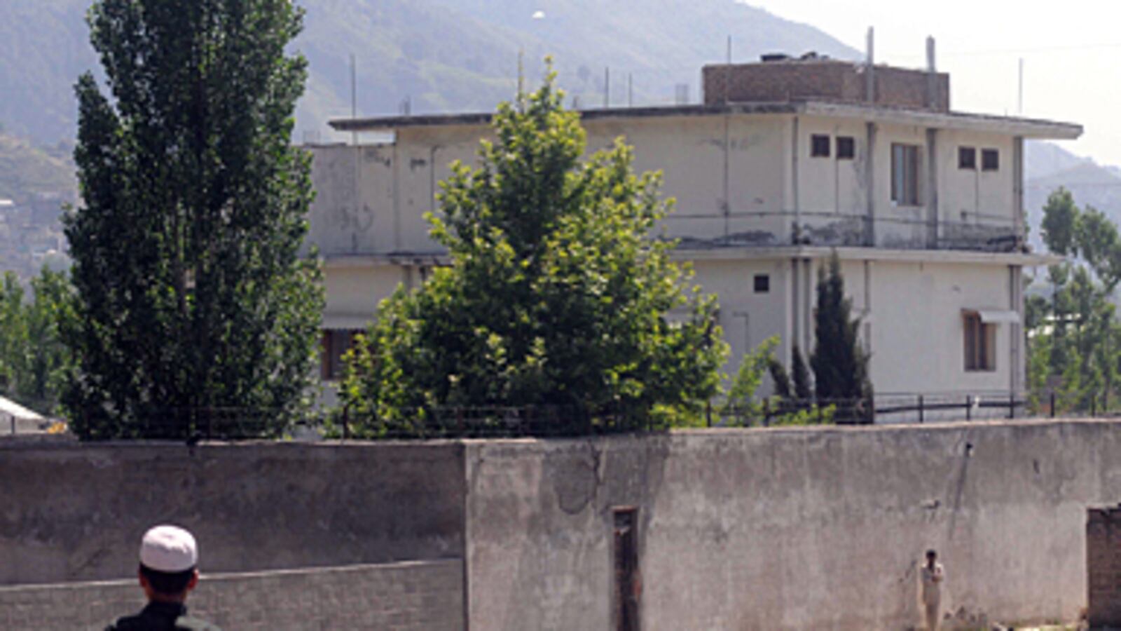 cheats/2011/05/03/bin-laden-source-named-report/osama-source-revealed_hwoqhe