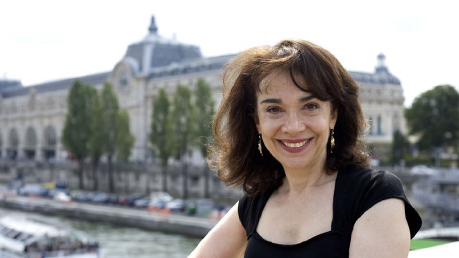 articles/2011/06/10/la-seduction-by-elaine-sciolino-review-by-mireille-guiliano/elaine-sciolino-giuliano_ziyvll