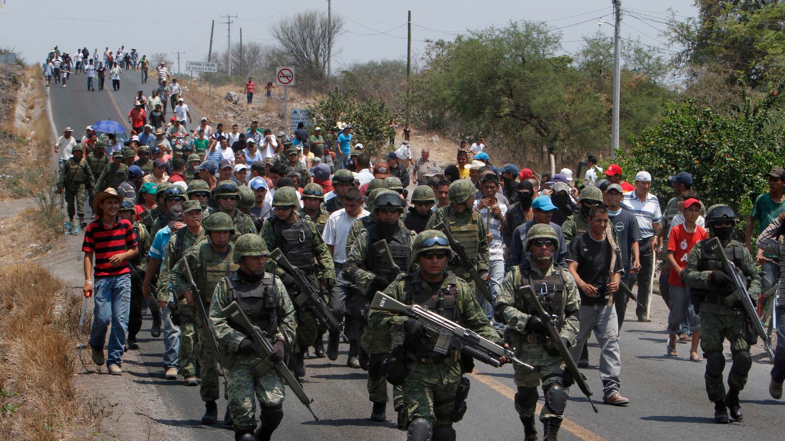 cheats/2013/07/24/22-killed-in-mexican-clashes/130724-Mexico-drug-war-cheat_siu6pe