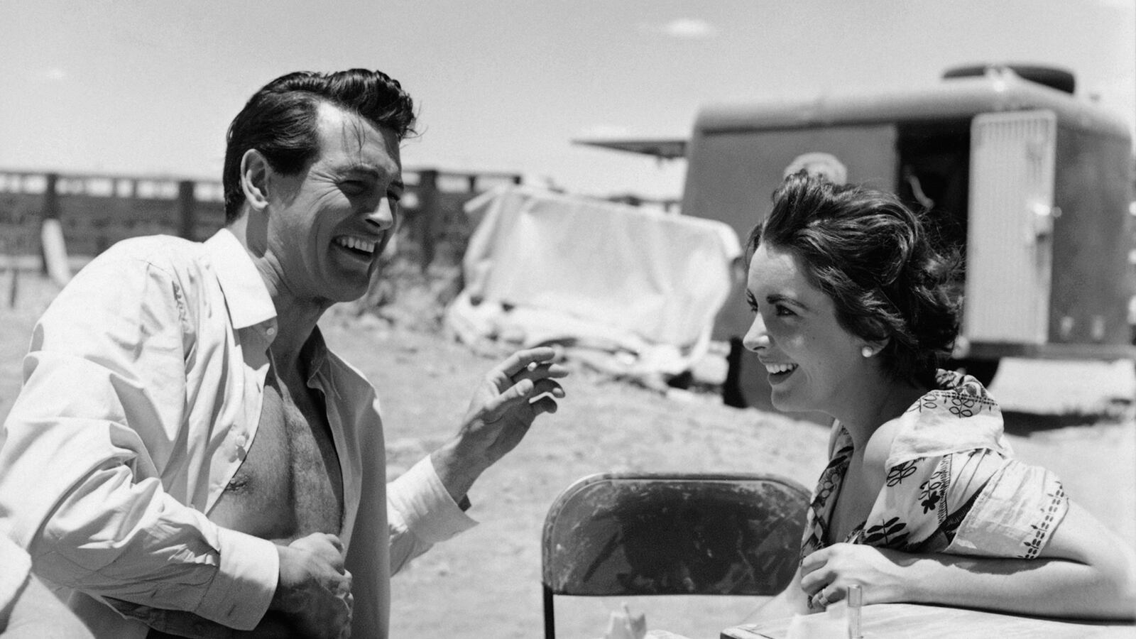 galleries/2013/12/03/hollywoods-golden-era-stars-photographed-by-sid-avery/131120-sid-avery-tease_ld9tv8