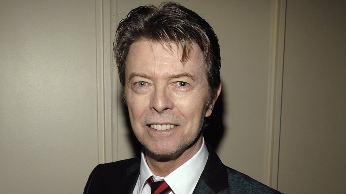 articles/2012/06/06/david-bowie-s-vanishing-act-and-looming-return/where-is-david-bowie-lee_keroms