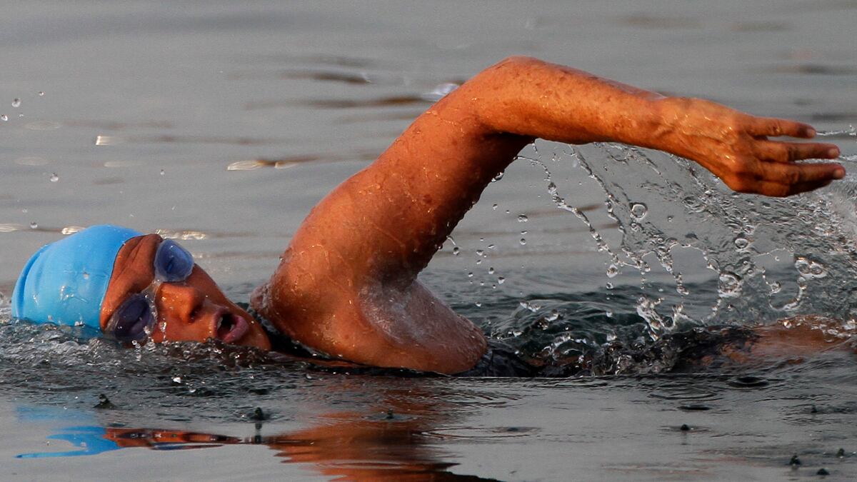 cheats/2011/08/09/woman-gives-up-cuba-to-florida-swim/diana-nyad-swim-cuba-cheat_dkbym7