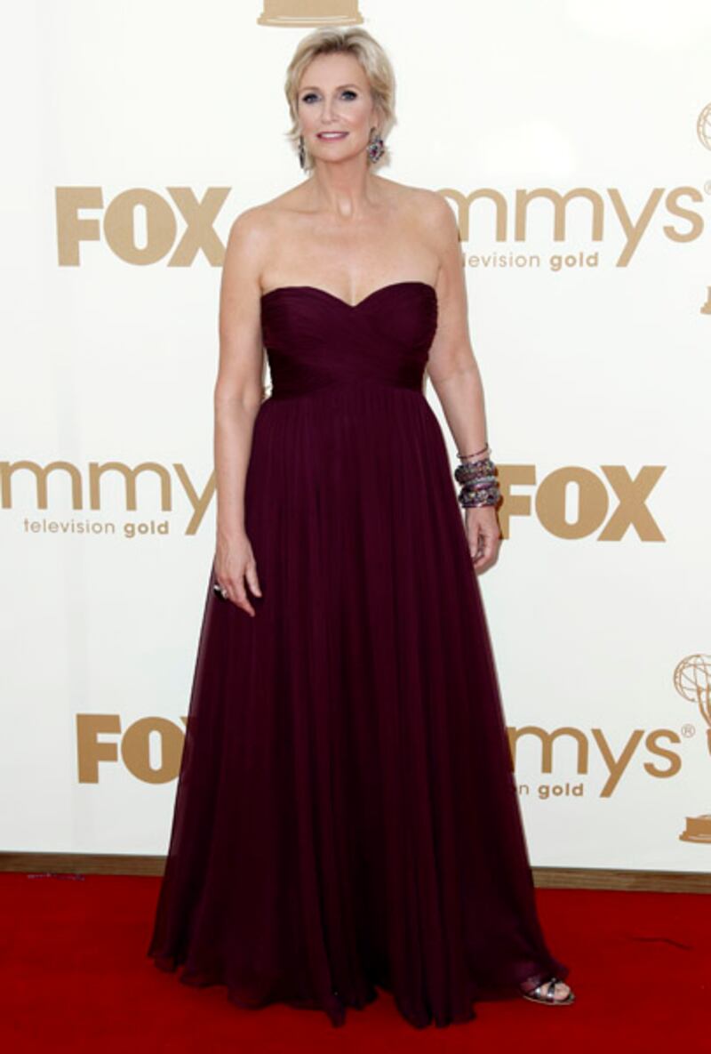 galleries/2011/09/18/emmy-awards-2011-photos/jane-lynch-emmys_lycrz5