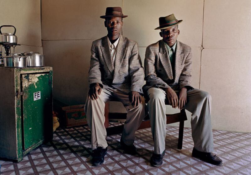 galleries/2010/07/28/zwelethu-mthethwa/zwelethu---image-1_ccbz4z