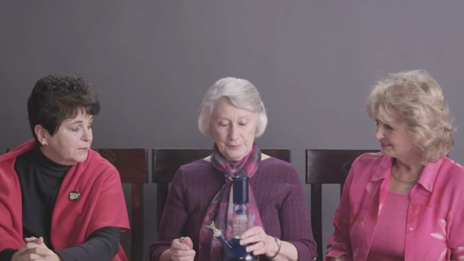 articles/2014/11/23/pot-smoking-grannies-jimmy-fallon-covers-u2-and-more-viral-videos/141121-wivv-tease_ytjdzf