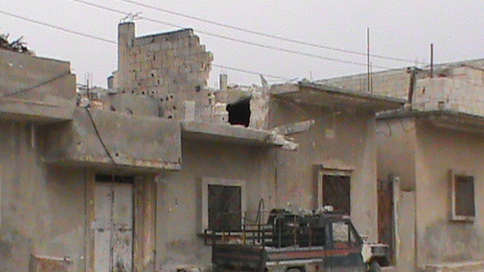 cheats/2012/04/21/homs-quiets-as-observers-near/homs-syria-ceasefire-cheat_ffczeh