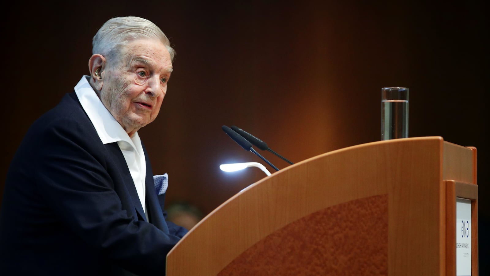 2019-06-21T163052Z_1160229168_RC1C86FE78A0_RTRMADP_3_HUNGARY-SOROS_n07o4u