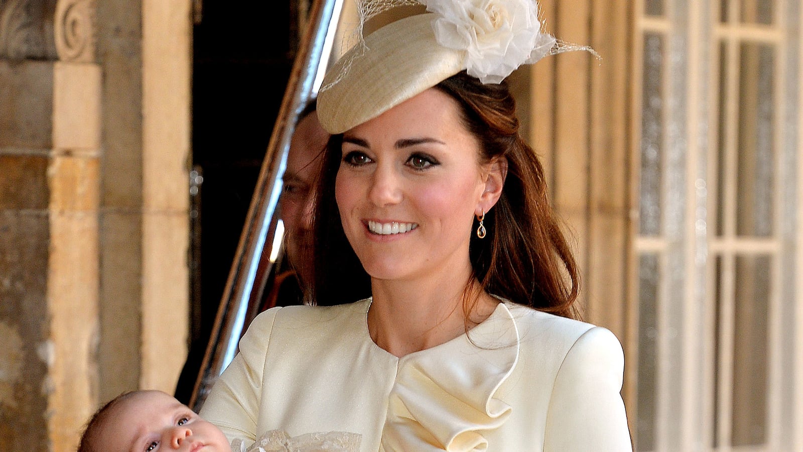 articles/2013/10/23/kate-middleton-wears-alexander-mcqueen-to-prince-george-s-christening/131023-kate-middleton-christening-tease_mrt8c5