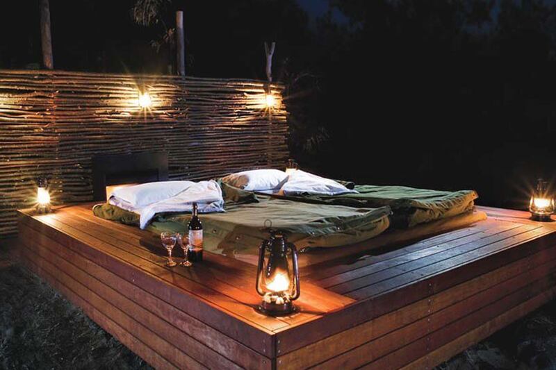 galleries/2013/10/04/nine-amazing-outdoor-hotel-suites-photos/130927-item3.rendition.slideshowWideHorizontal.blue-mountains-private-safaris-blue-mountains-national-park-australia_jceefe