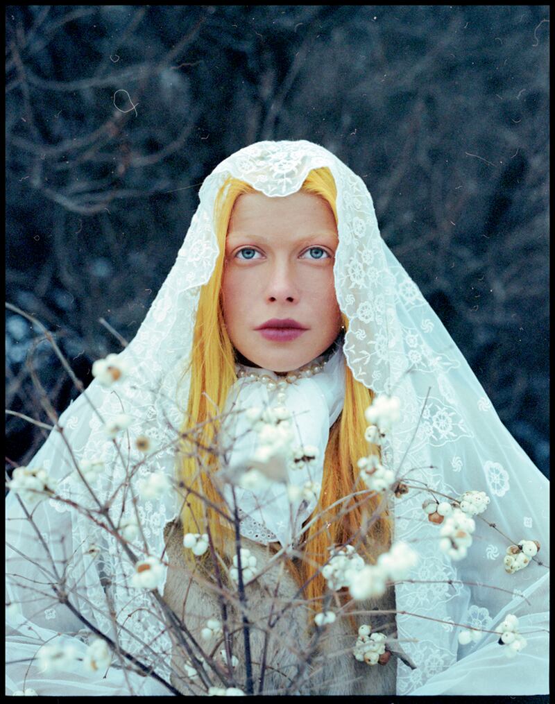 galleries/2015/02/03/gorgeous-dark-russian-fairy-tales-photos/150203-russian-fairy-tale-07_jwiokd