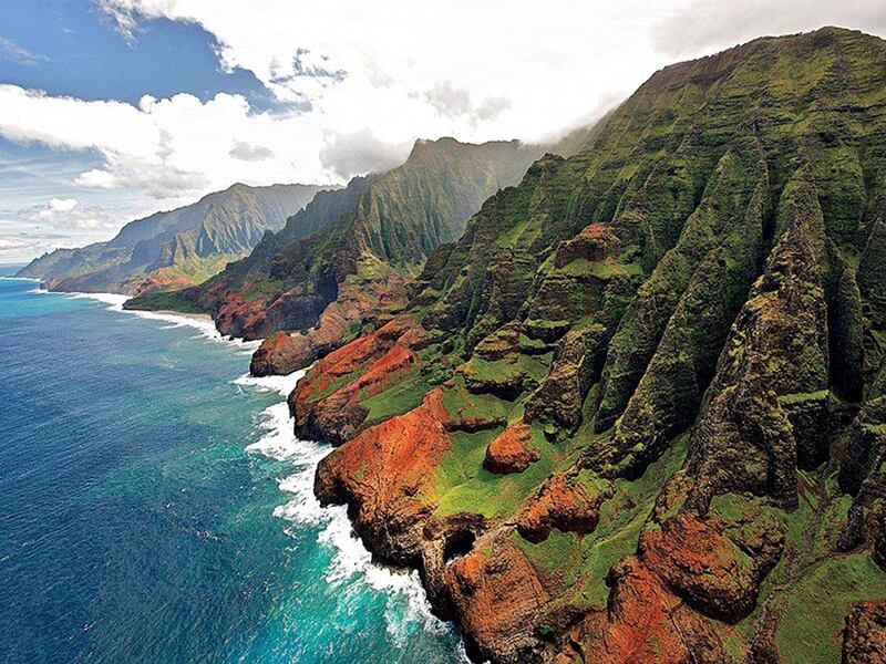 galleries/2013/09/10/pretend-it-s-still-summer-at-these-island-escapes-photos/item2.rendition.slideshowWideHorizontal.kauai-na-pali-coast-wildlife-refuge-775_e2x9eb