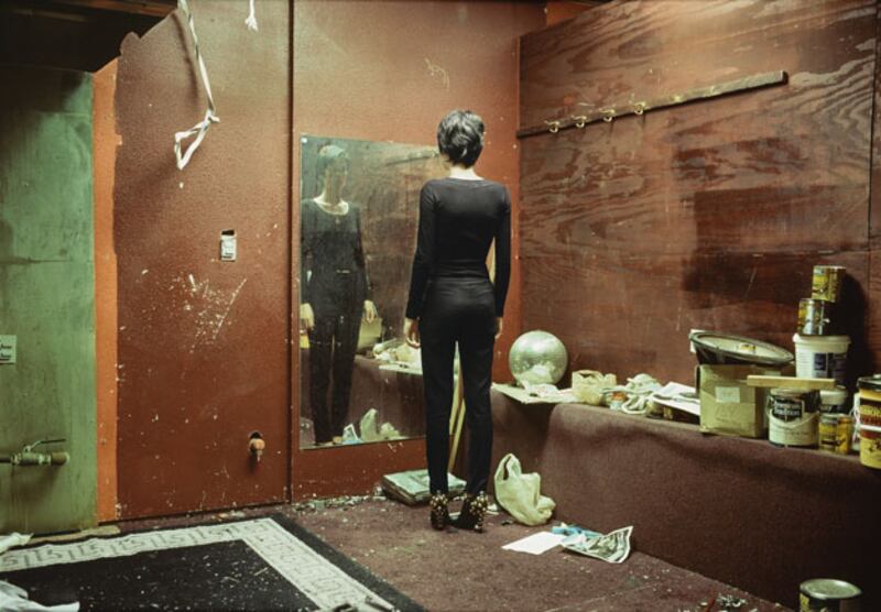 galleries/2009/11/16/magnum-the-next-generation/magnum-lise-sarfati_ozpcqt