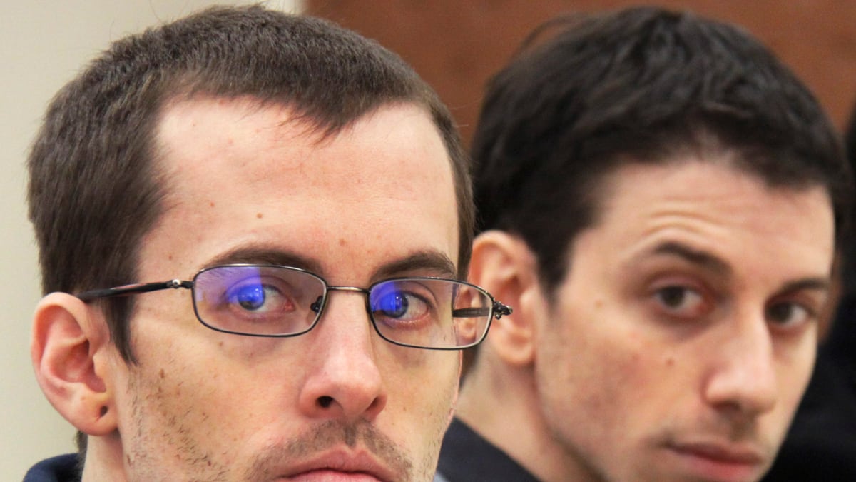 cheats/2011/09/14/iranian-official-says-hikers-release-not-imminent/iran-hikers-convicted-box2_whxuch