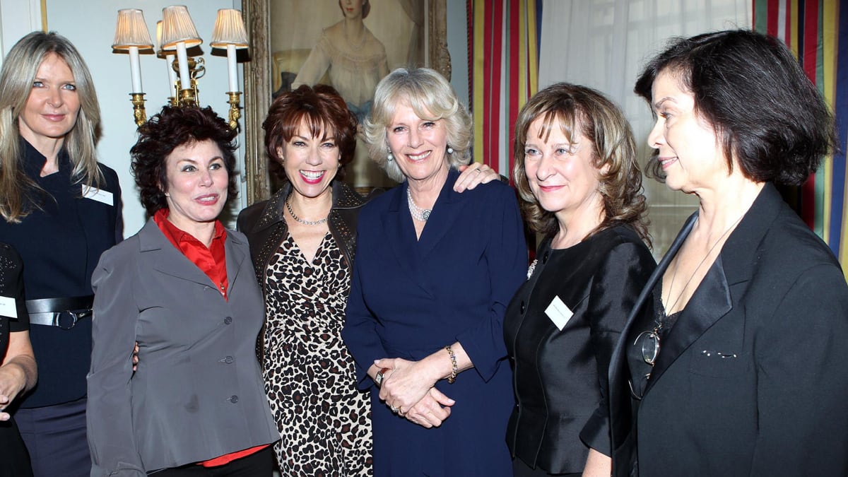 articles/2012/02/29/mail-order-queen/jagger-cornwall-royalist_n8wu7m