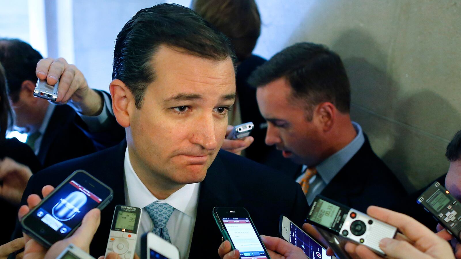 cheats/2013/10/20/ted-cruz-gets-threats-on-twitter/131020-cruz-threat-cheat_jzibg8